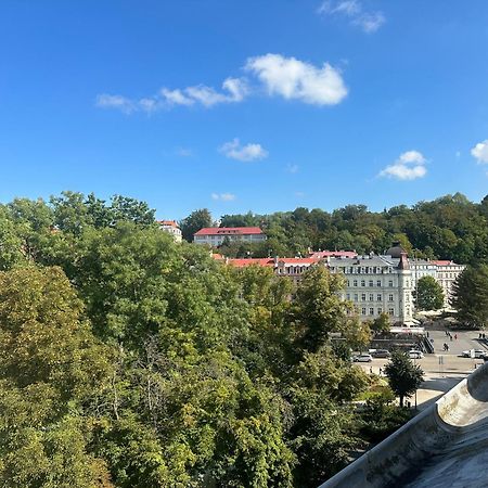 Apartment Th Карлови Вари Екстериор снимка