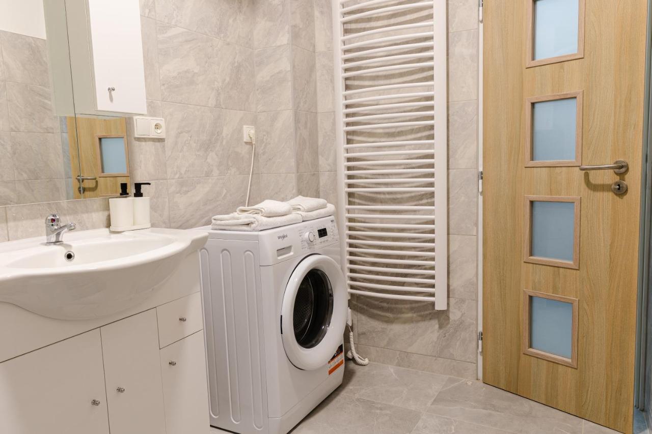 Apartment Th Карлови Вари Екстериор снимка