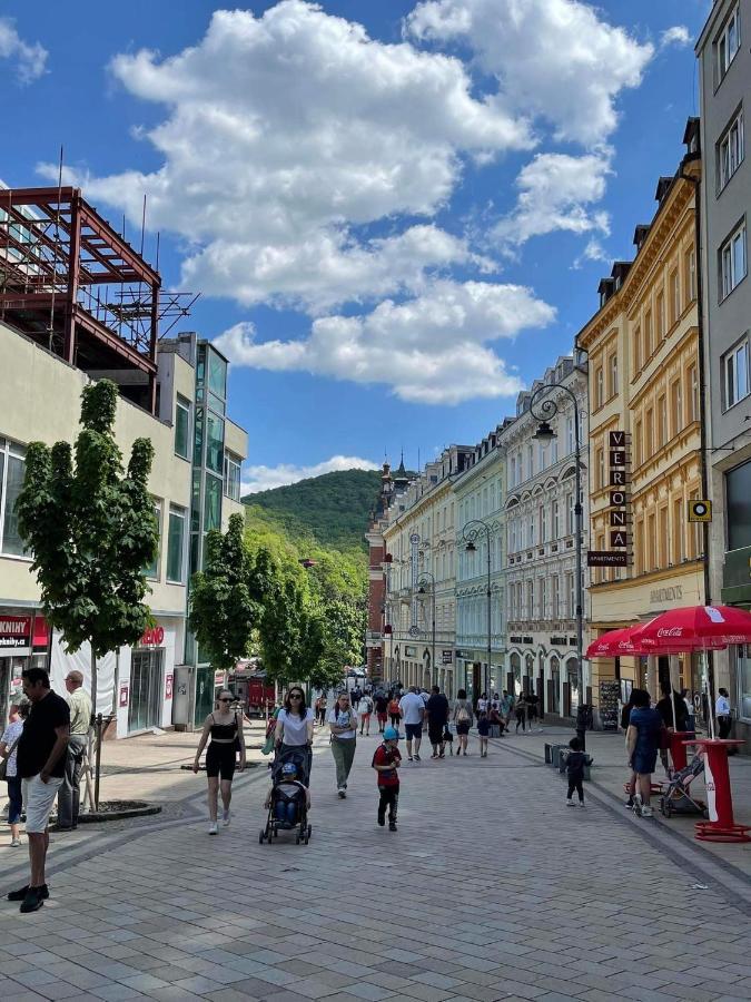 Apartment Th Карлови Вари Екстериор снимка
