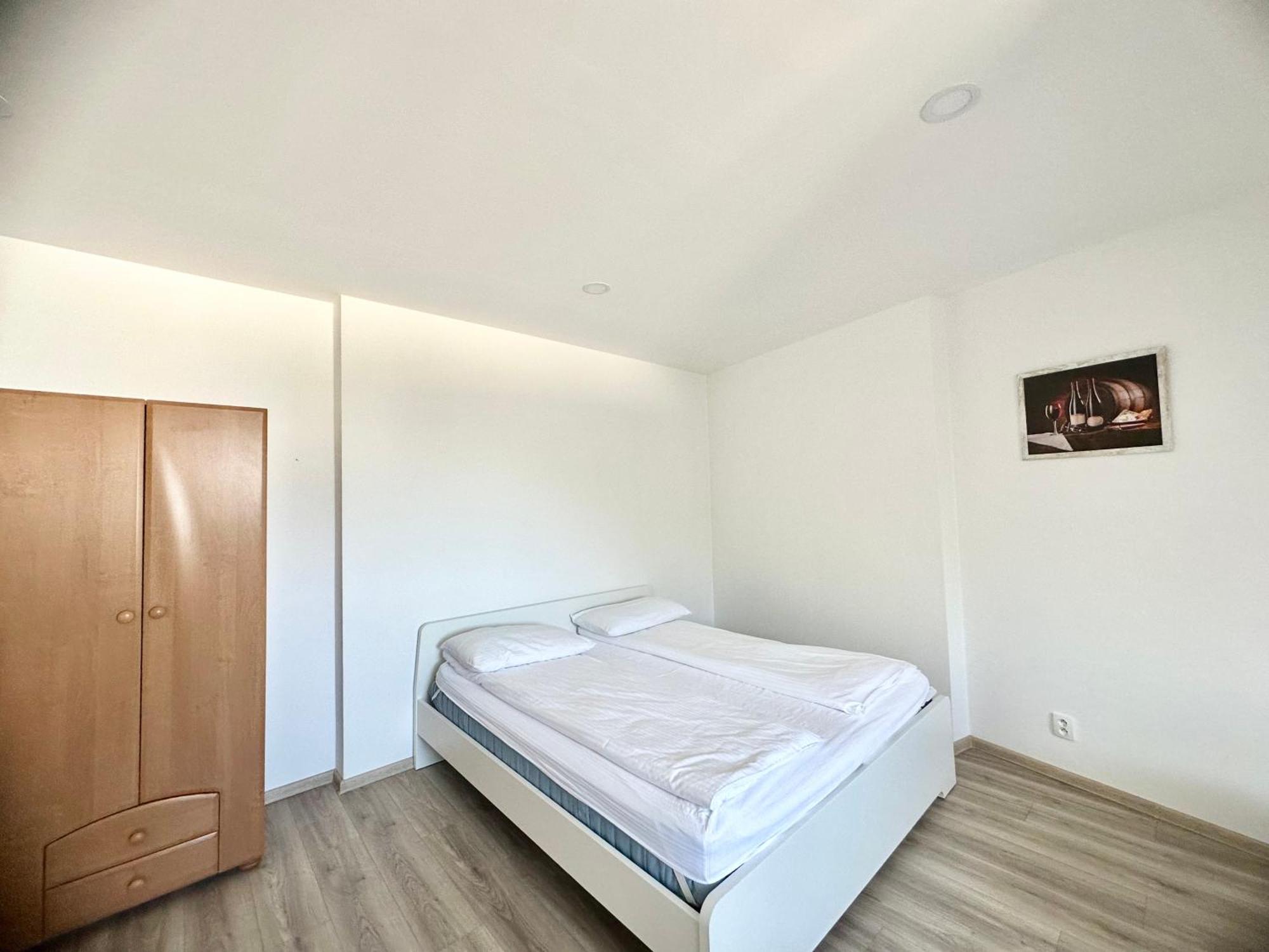Apartment Th Карлови Вари Стая снимка